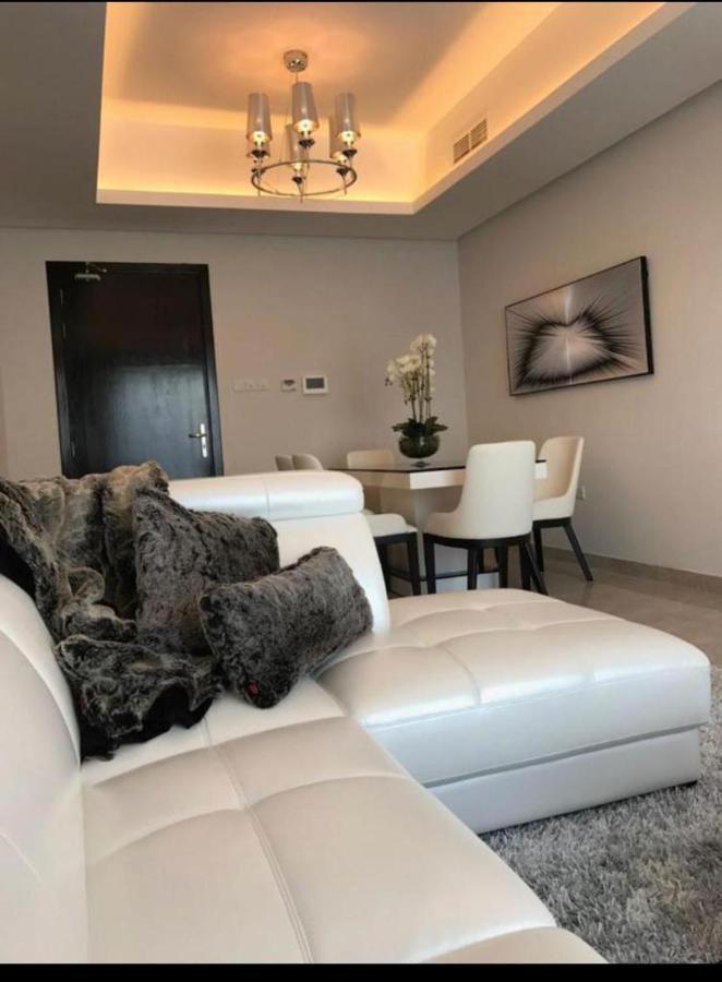Alamaken Residence Al Hidd Екстер'єр фото