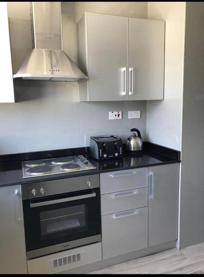 Alamaken Residence Al Hidd Екстер'єр фото